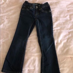 Size 4T Jordache boot cut toddler jeans.